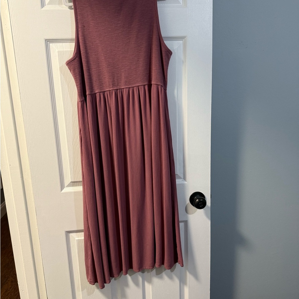 Frye - 2 Dresses - Dusty Rose and Sage Green - XXL - Picture 3 of 9